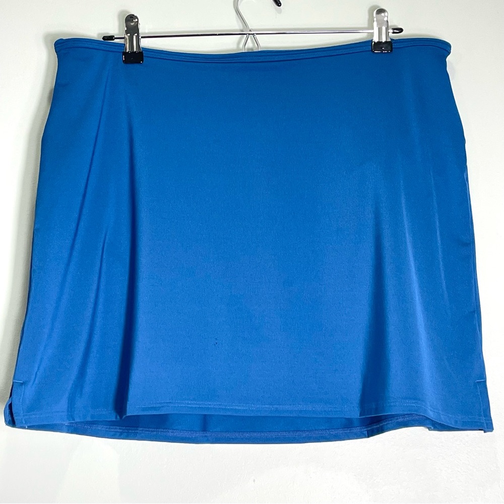 ATHLETA Women's Golf Skort Pull-on Zip Pocket on Back Waist Stretch Blue Size XL
